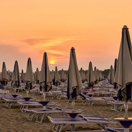Appartement Precious In With Swimming Pool Bibione